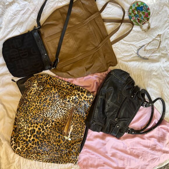 Edgy Biker Chic Handbag Bundle | 4-Piece Harley-Davidson Leopard Studded Lot - Picture 3 of 11